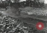 Standbild Armee cook Guadalcanal Salomonen, 1944, aus Sekunde 11 historischem Filmmaterial Videoclip 65675074683