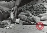 Standbild Armee cook Guadalcanal Salomonen, 1944, aus Sekunde 42 historischem Filmmaterial Videoclip 65675074683