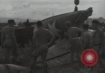 Image wrecked F4F Wildcat fighter Guadalcanal Îles Salomon, 1943, de la seconde 13 séquences d'archives historiques vidéo 65675074693