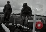 Standbild General Robert Richardson Okinawa Ryukyu Inseln, 1945, aus Sekunde 24 historischem Filmmaterial Videoclip 65675074698