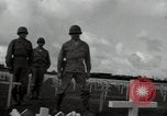 Standbild General Robert Richardson Okinawa Ryukyu Inseln, 1945, aus Sekunde 26 historischem Filmmaterial Videoclip 65675074698