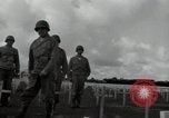 Standbild General Robert Richardson Okinawa Ryukyu Inseln, 1945, aus Sekunde 31 historischem Filmmaterial Videoclip 65675074698
