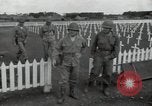 Standbild General Robert Richardson Okinawa Ryukyu Inseln, 1945, aus Sekunde 33 historischem Filmmaterial Videoclip 65675074698