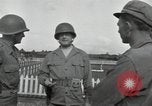 Standbild General Robert Richardson Okinawa Ryukyu Inseln, 1945, aus Sekunde 43 historischem Filmmaterial Videoclip 65675074698