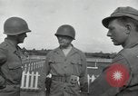 Standbild General Robert Richardson Okinawa Ryukyu Inseln, 1945, aus Sekunde 46 historischem Filmmaterial Videoclip 65675074698