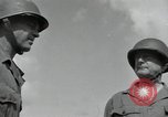 Standbild General Robert Richardson Okinawa Ryukyu Inseln, 1945, aus Sekunde 56 historischem Filmmaterial Videoclip 65675074698