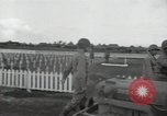 Standbild General Robert Richardson Okinawa Ryukyu Inseln, 1945, aus Sekunde 60 historischem Filmmaterial Videoclip 65675074698