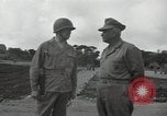 Standbild General Robert Richardson Okinawa Ryukyu Inseln, 1945, aus Sekunde 48 historischem Filmmaterial Videoclip 65675074700