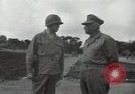 Standbild General Robert Richardson Okinawa Ryukyu Inseln, 1945, aus Sekunde 49 historischem Filmmaterial Videoclip 65675074700