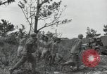 Immagine di Soldati statunitensi Okinawa isole Ryukyu, 1945, secondo 12 filmato di repertorio 65675074704