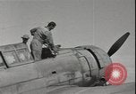 Standbild SBD Dauntless dive Bomber Guadalcanal Salomonen, 1942, aus Sekunde 30 historischem Filmmaterial Videoclip 65675074708