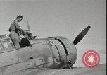 Standbild SBD Dauntless dive Bomber Guadalcanal Salomonen, 1942, aus Sekunde 34 historischem Filmmaterial Videoclip 65675074708