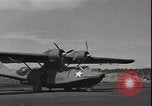 Standbild SBD Dauntless dive Bomber Guadalcanal Salomonen, 1942, aus Sekunde 38 historischem Filmmaterial Videoclip 65675074708