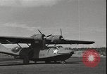 Standbild SBD Dauntless dive Bomber Guadalcanal Salomonen, 1942, aus Sekunde 42 historischem Filmmaterial Videoclip 65675074708