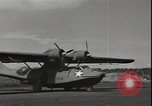 Standbild SBD Dauntless dive Bomber Guadalcanal Salomonen, 1942, aus Sekunde 43 historischem Filmmaterial Videoclip 65675074708