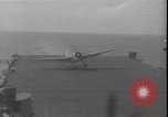Standbild japanische Kamikaze Pazifik, 1944, aus Sekunde 14 historischem Filmmaterial Videoclip 65675074711