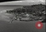 Standbild abgestürzte US Marine pilot LT M N Vedder ist gerettet Segi Punkt Salomonen, 1943, aus Sekunde 24 historischem Filmmaterial Videoclip 65675074718