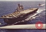 Image USS Hornet (CV-8) dans la bataille de Midway Océan Pacifique, 1942, de la seconde 17 séquences d'archives historiques vidéo 65675074720
