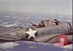 Image USS Hornet (CV-8) dans la bataille de Midway Océan Pacifique, 1942, de la seconde 26 séquences d'archives historiques vidéo 65675074720