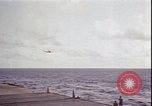 Image USS Hornet (CV-8) dans la bataille de Midway Océan Pacifique, 1942, de la seconde 40 séquences d'archives historiques vidéo 65675074720