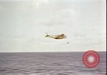 Image USS Hornet (CV-8) dans la bataille de Midway Océan Pacifique, 1942, de la seconde 43 séquences d'archives historiques vidéo 65675074720