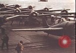 Image USS Hornet (CV-8) dans la bataille de Midway Océan Pacifique, 1942, de la seconde 47 séquences d'archives historiques vidéo 65675074720