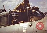 Standbild Piloten von VF-3 an Deck der USS Yorktown (CV-5) in der Schlacht von Midway Pazifik, 1942, aus Sekunde 37 historischem Filmmaterial Videoclip 65675074721