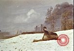 Immagine di Piloti statunitensi di essere soccorsi in mare da parte di velivoli costruttiva PBY Isola di Midway, 1942, secondo 6 filmato di repertorio 65675074722