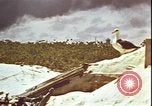 Immagine di Piloti statunitensi di essere soccorsi in mare da parte di velivoli costruttiva PBY Isola di Midway, 1942, secondo 23 filmato di repertorio 65675074722