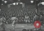 Immagine di Lottatori di Sumo Giappone, 1939, secondo 18 filmato di repertorio 65675074743