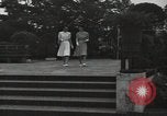 Standbild fashion parade Japan, 1939, aus Sekunde 3 historischem Filmmaterial Videoclip 65675074744
