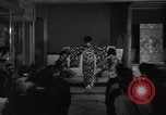Standbild kimono fashion parade Japan, 1939, aus Sekunde 18 historischem Filmmaterial Videoclip 65675074745