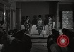 Standbild kimono fashion parade Japan, 1939, aus Sekunde 24 historischem Filmmaterial Videoclip 65675074745