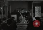 Standbild kimono fashion parade Japan, 1939, aus Sekunde 55 historischem Filmmaterial Videoclip 65675074745