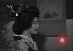 Standbild kimono fashion parade Japan, 1939, aus Sekunde 8 historischem Filmmaterial Videoclip 65675074747