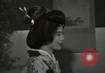 Standbild kimono fashion parade Japan, 1939, aus Sekunde 10 historischem Filmmaterial Videoclip 65675074747