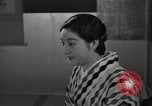 Standbild kimono fashion parade Japan, 1939, aus Sekunde 29 historischem Filmmaterial Videoclip 65675074747
