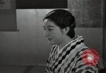 Standbild kimono fashion parade Japan, 1939, aus Sekunde 33 historischem Filmmaterial Videoclip 65675074747