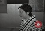 Standbild kimono fashion parade Japan, 1939, aus Sekunde 34 historischem Filmmaterial Videoclip 65675074747