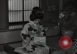 Standbild kimono fashion parade Japan, 1939, aus Sekunde 37 historischem Filmmaterial Videoclip 65675074747