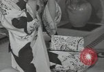 Standbild kimono fashion parade Japan, 1939, aus Sekunde 48 historischem Filmmaterial Videoclip 65675074747