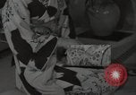 Standbild kimono fashion parade Japan, 1939, aus Sekunde 52 historischem Filmmaterial Videoclip 65675074747