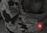Standbild kimono fashion parade Japan, 1939, aus Sekunde 54 historischem Filmmaterial Videoclip 65675074747