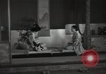 Standbild kimono fashion parade Japan, 1939, aus Sekunde 59 historischem Filmmaterial Videoclip 65675074747