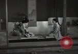Standbild kimono fashion parade Japan, 1939, aus Sekunde 60 historischem Filmmaterial Videoclip 65675074747
