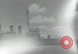 Image survivants du USS Yorktown Oahu Hawaii USA, 1942, de la seconde 1 séquences d'archives historiques vidéo 65675074761