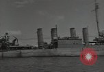 Image survivants du USS Yorktown Oahu Hawaii USA, 1942, de la seconde 8 séquences d'archives historiques vidéo 65675074761