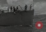 Image survivants du USS Yorktown Oahu Hawaii USA, 1942, de la seconde 23 séquences d'archives historiques vidéo 65675074761