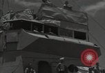 Image survivants du USS Yorktown Oahu Hawaii USA, 1942, de la seconde 36 séquences d'archives historiques vidéo 65675074761