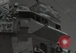 Image survivants du USS Yorktown Oahu Hawaii USA, 1942, de la seconde 40 séquences d'archives historiques vidéo 65675074761